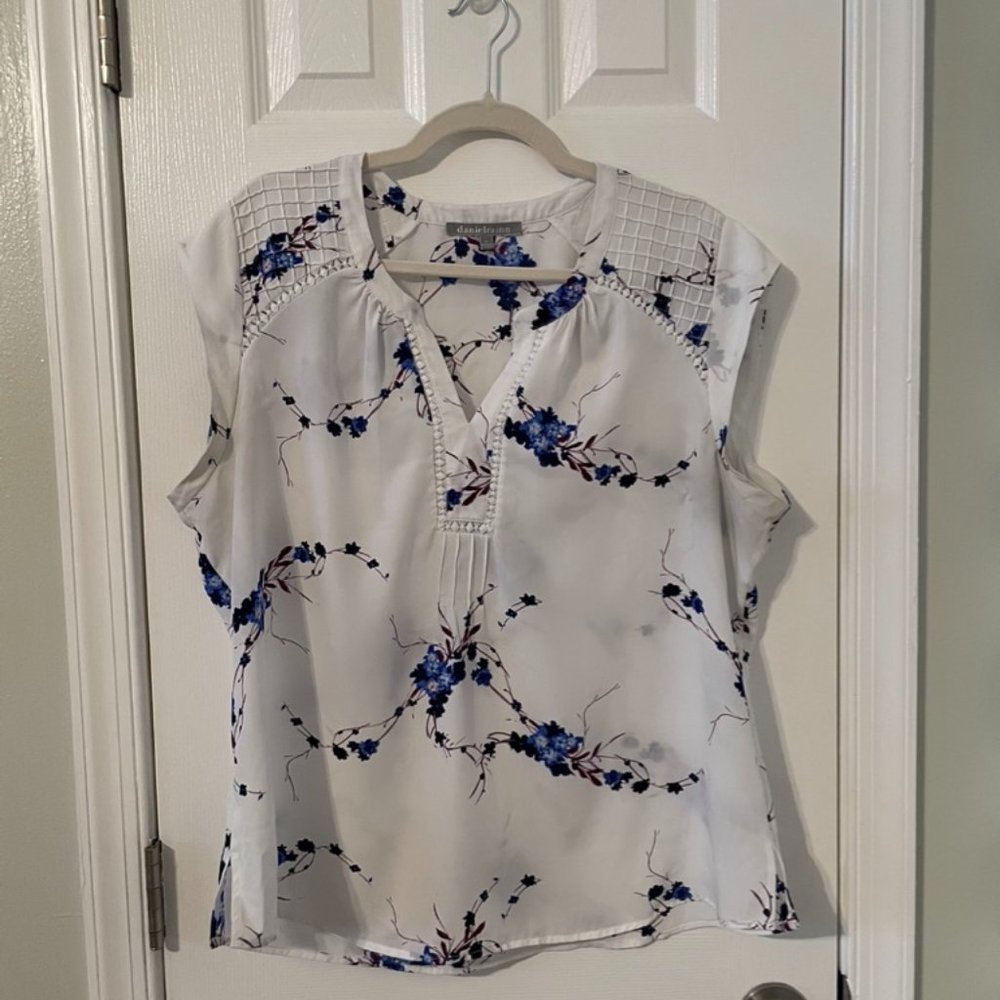 Daniel Rainn Lace Detail Blouse
